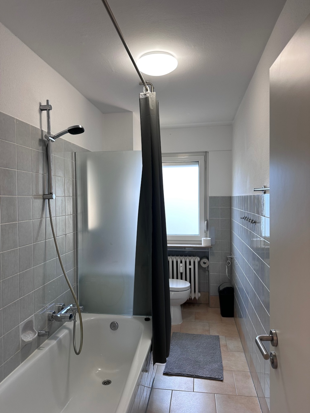 WG-Zimmer Gallus Mammolshainer Straße - Bild 6
