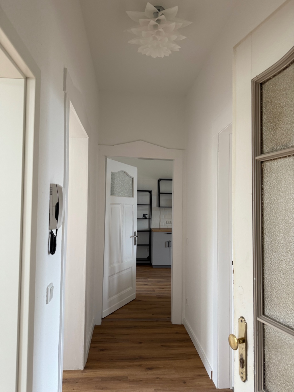 WG-Zimmer Broich Michaelstraße 44 - Wohnungsflur