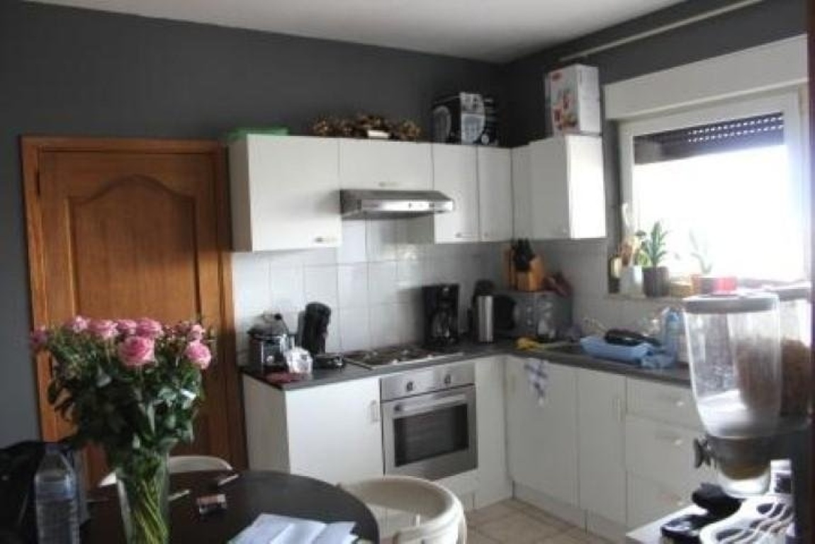 Wunderschöne 2-Zimmer Altbauwohnung in Würzburg – 97074 Würzburg Frauenland – Vorschaubild 2