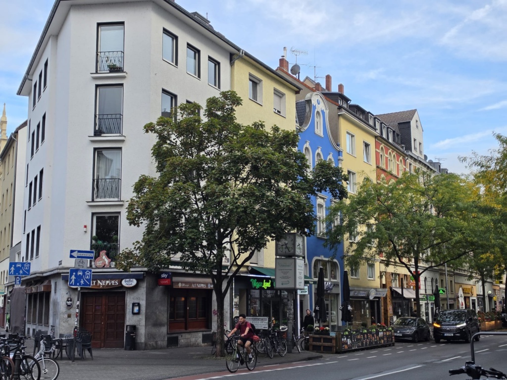 Zentrale 2-Zimmer-Wohnung auf der Nippeser Einkaufsmeile – 50733 Köln Nippes – Vorschaubild 9