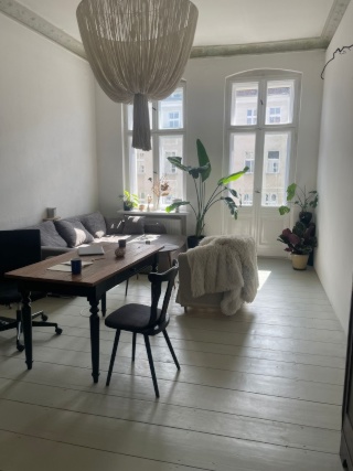Cozy Short Sublet in Prenzlauer Berg (Schönhauser Allee) – Safe area & surrounded by great cafes — photo 1