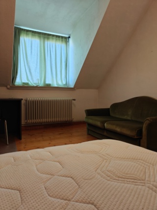 Imagen del anuncio: Möbliertes Altbau-Zimmer zur Zwischenmiete im Wintersemester - Top Lage!