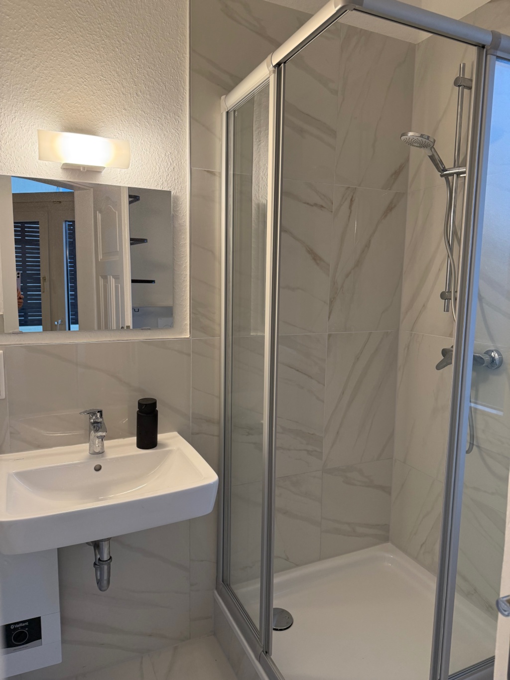 WG-Zimmer Broich Michaelstraße 44 - Bad