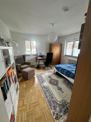 Anzeigenbild: sonniges WG-Zimmer zur Zwischenmiete