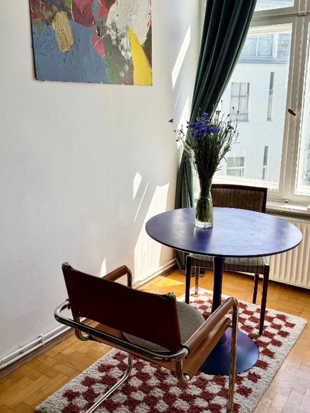 Wohnung Wedding Guineastraße 6 - Erker im Wohnzimmer