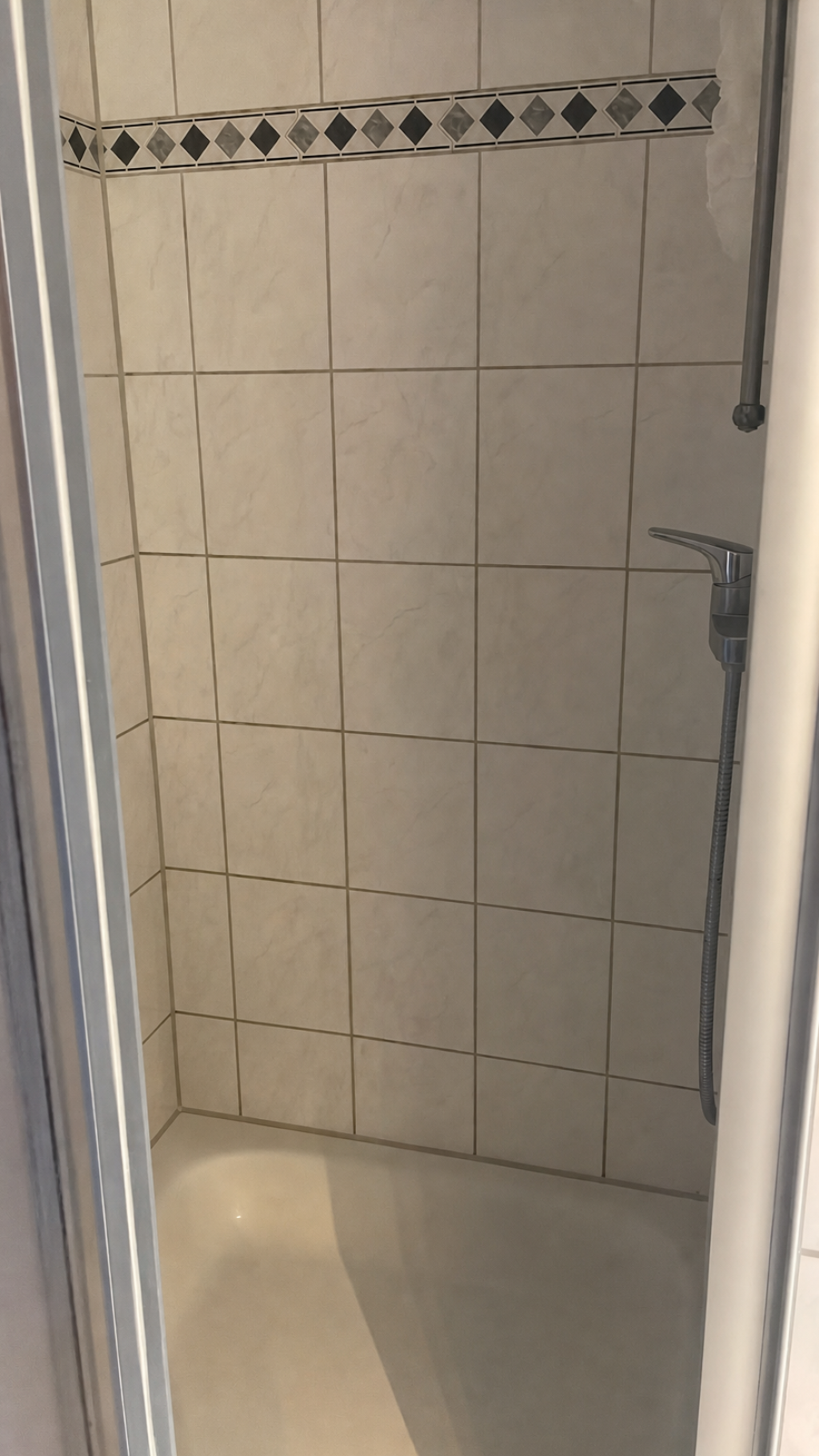 Einzelzimmer in einer 3-Zimmer-Wohnung (Hasselbackplatz) | Single Room in a 3 room apartment – 39104 Magdeburg Hasselbachplatz – Vorschaubild 11