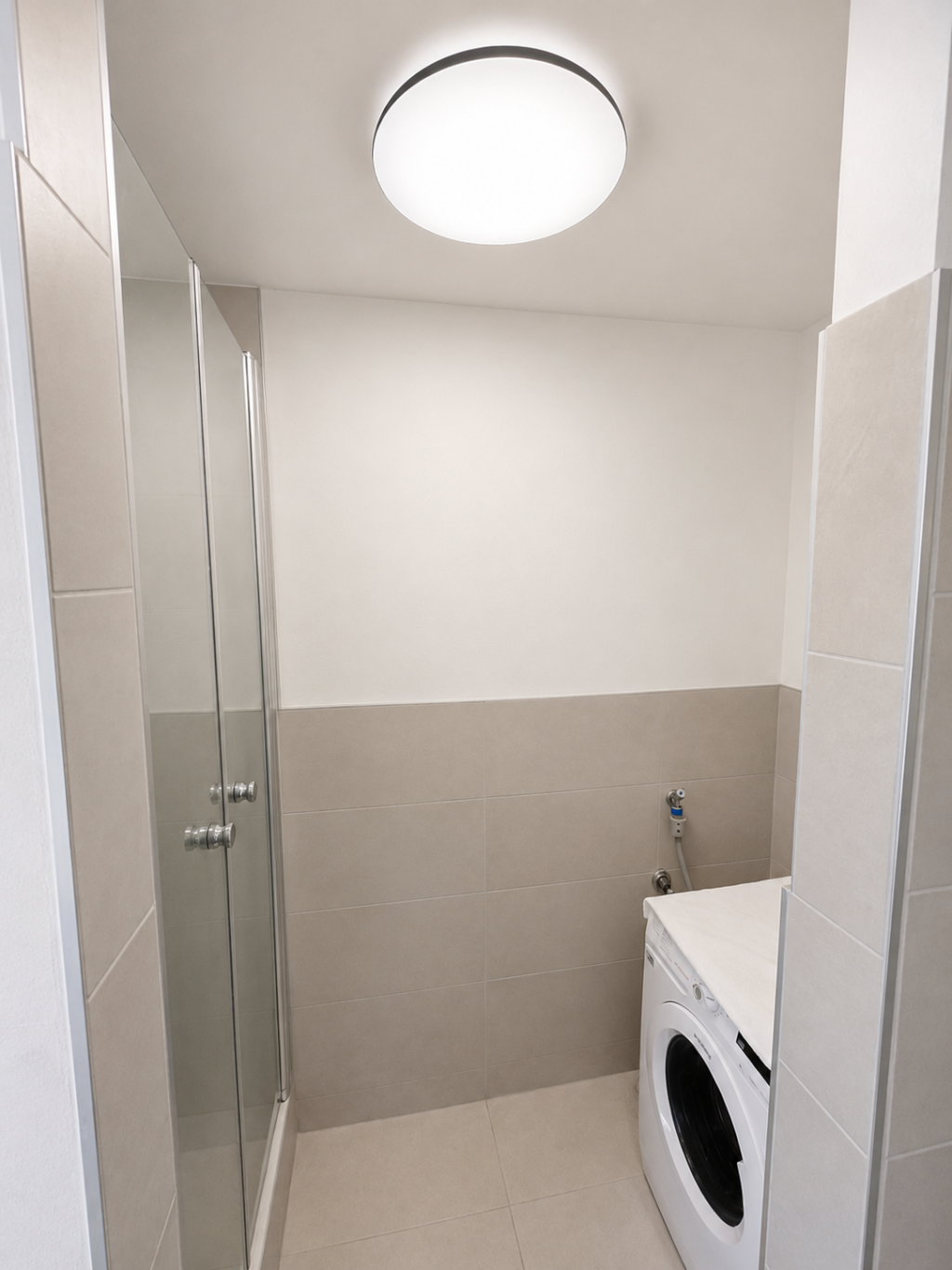 WG-Zimmer Nordend-Ost Schleiermacherstrasse - Washing maschine