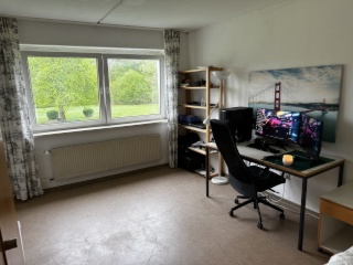 Anzeigenbild: OHNE ANMELDUNG WITHOUT CITY REGISTRATION 
1 room for rent long term (5-6months) from 15th september in a 4 shared room Apartment in Student housing 5min from TU dortmund and FH dortmund