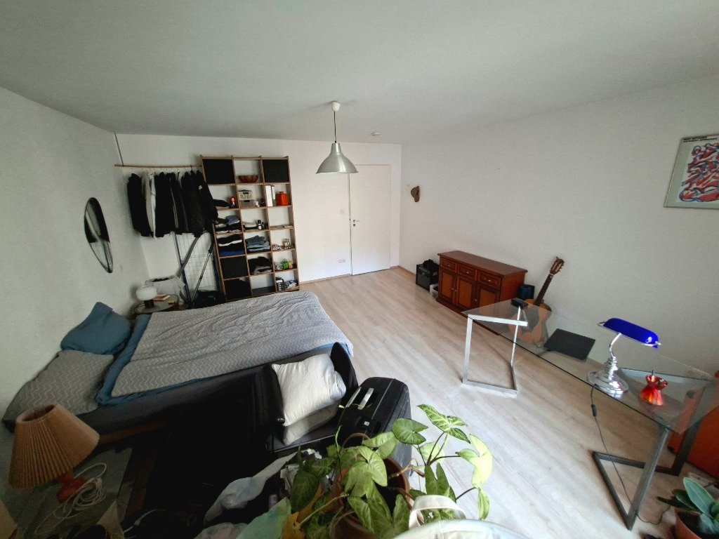 WG-Zimmer Innenstadt Allerheiligenstraße - Dein Zimmer