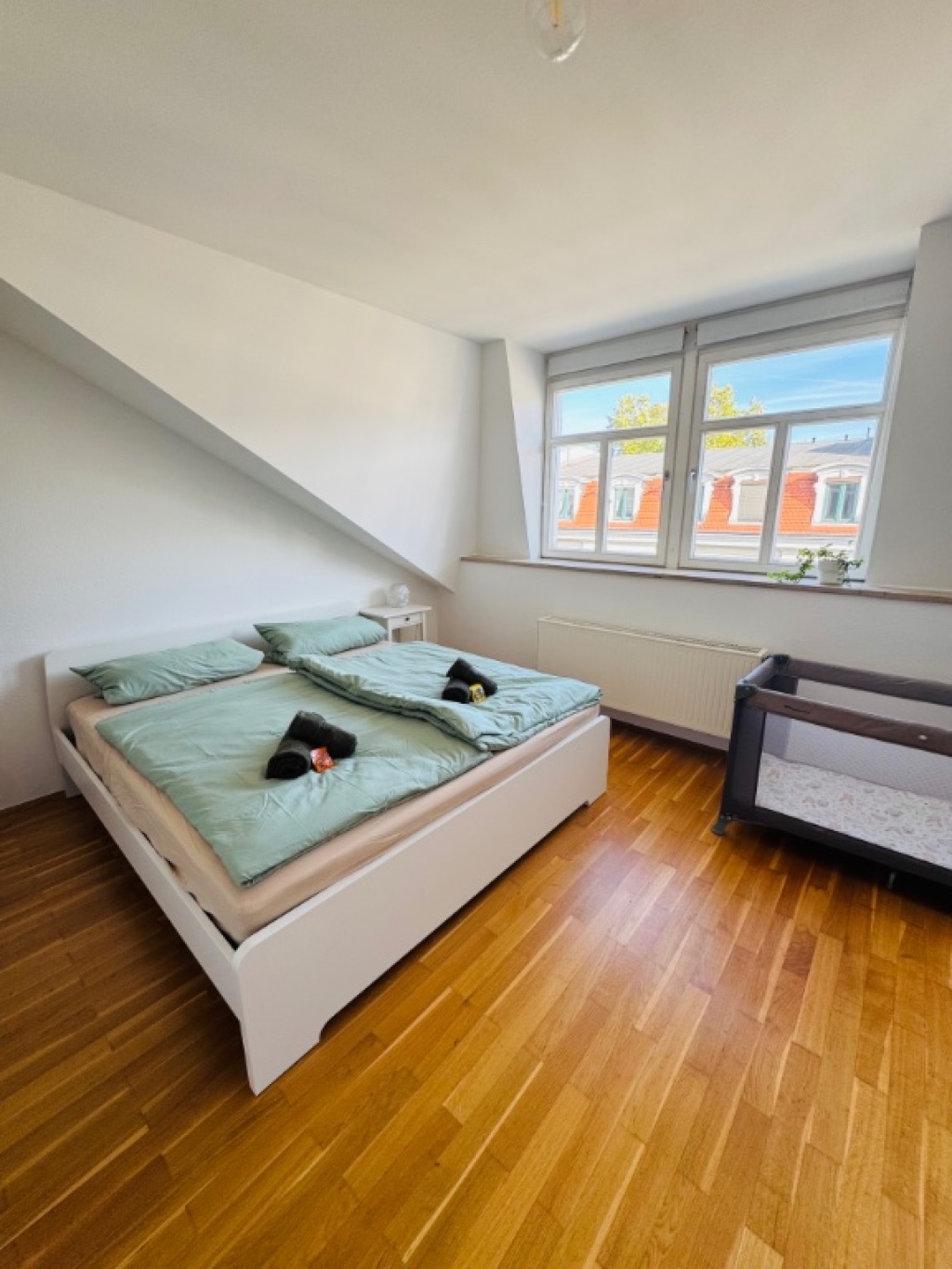 Vollmöblierte 95 m2 Wohnung im Leipziger Zentrum – 2 SZ, 2 Bäder, 2 Balkone – 4109 Leipzig Zentrum-West – Vorschaubild 6