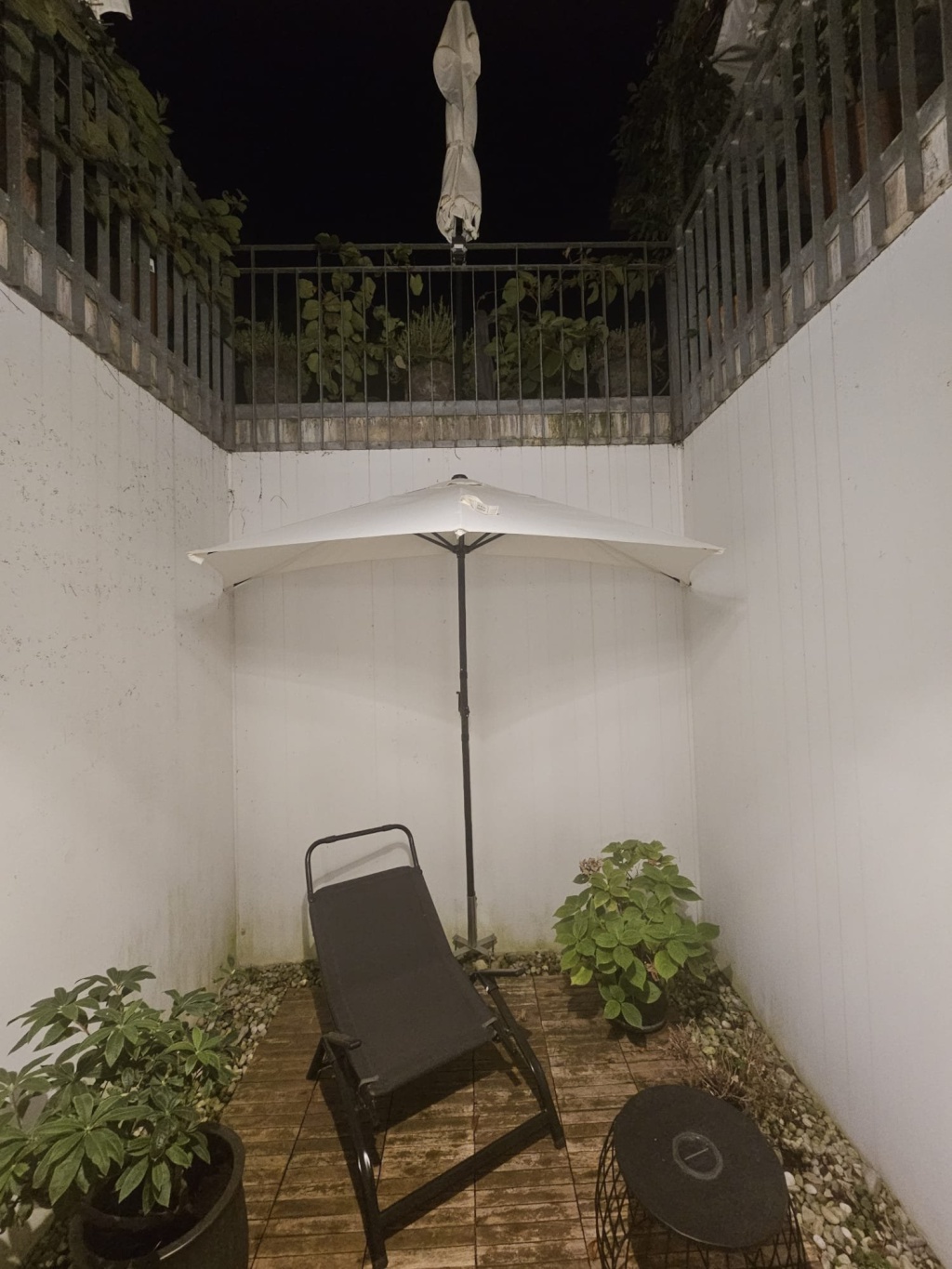 Ruhiges Zimmer mit Bad und Terrasse zum Oktoberfest – 81827 München Trudering-Riem – Vorschaubild 8