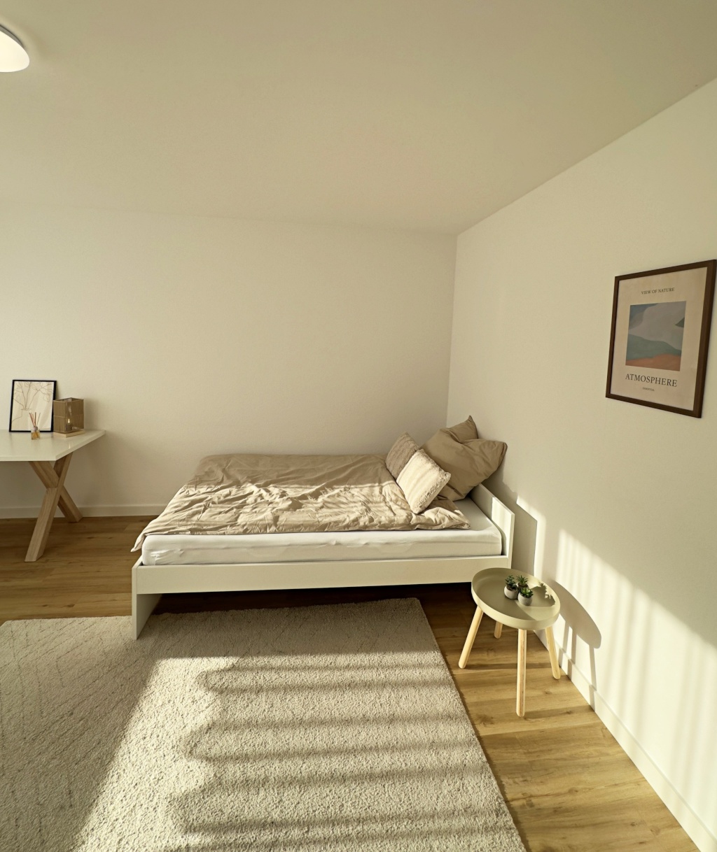 WG-Zimmer Preungesheim Weinstraße 8b - Schlafzimmer