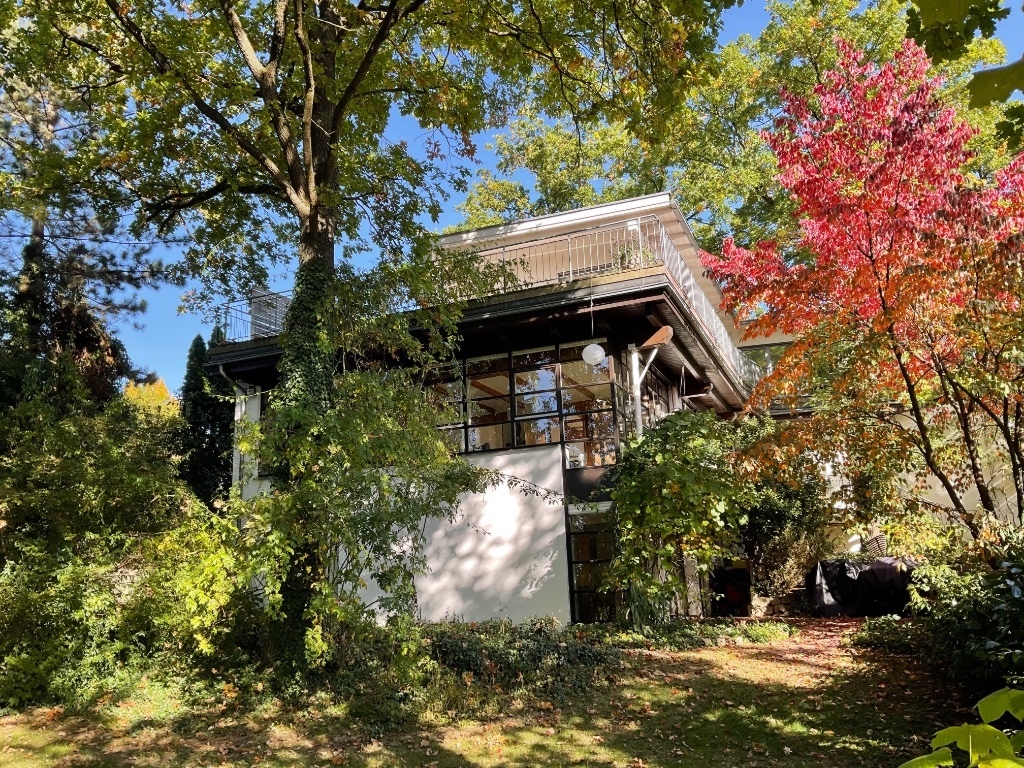Dachterrassenzimmer in Villa