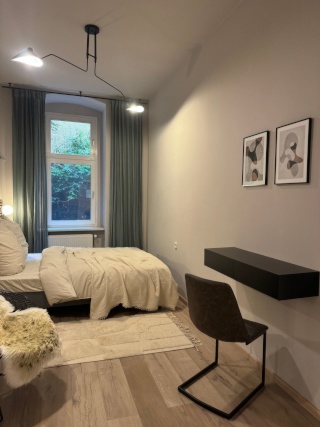 Co-living im angesagten x-Berg / privates Zimmer in Wohngemeinschaft — photo 1