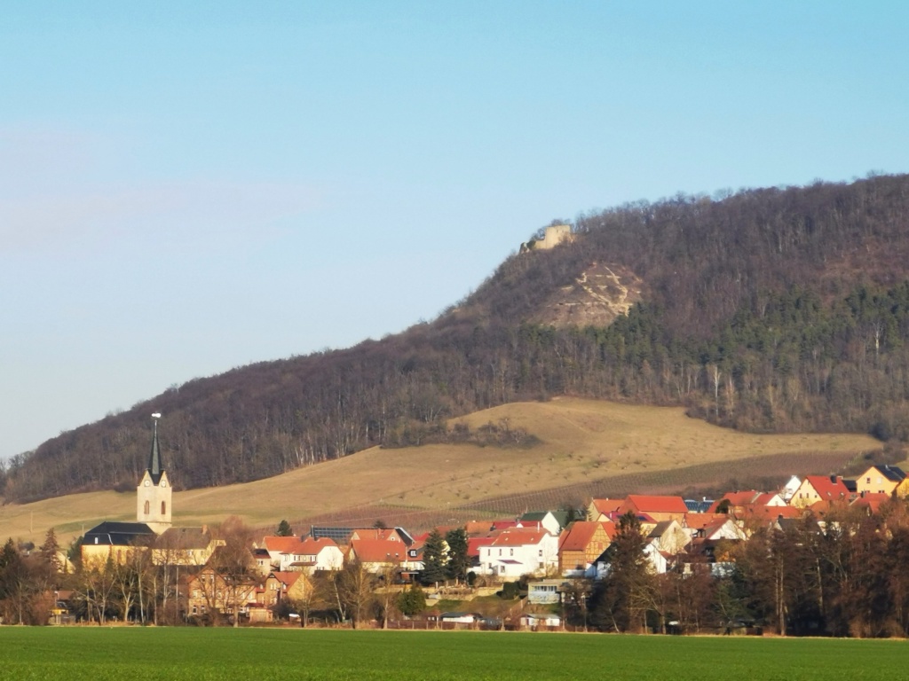 Möblierte Einraum-Wohnung in schöner Lage