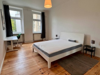 Hochstädter Straße, Berlin — photo 1