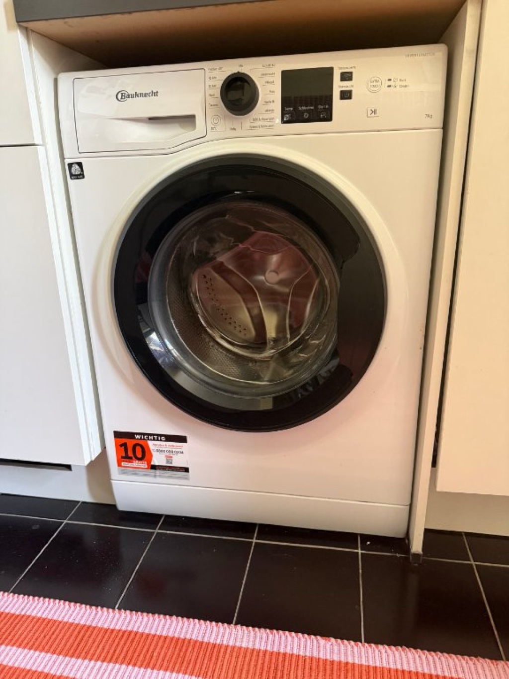 Wohnung Wedding Guineastraße 6 - Waschmaschine (neu)