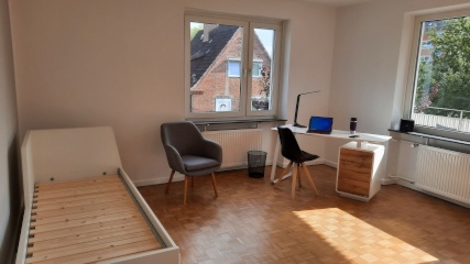 Imagen del anuncio: Möbliertes WG-Zimmer nahe Uni Kiel zum 01.10. frei
