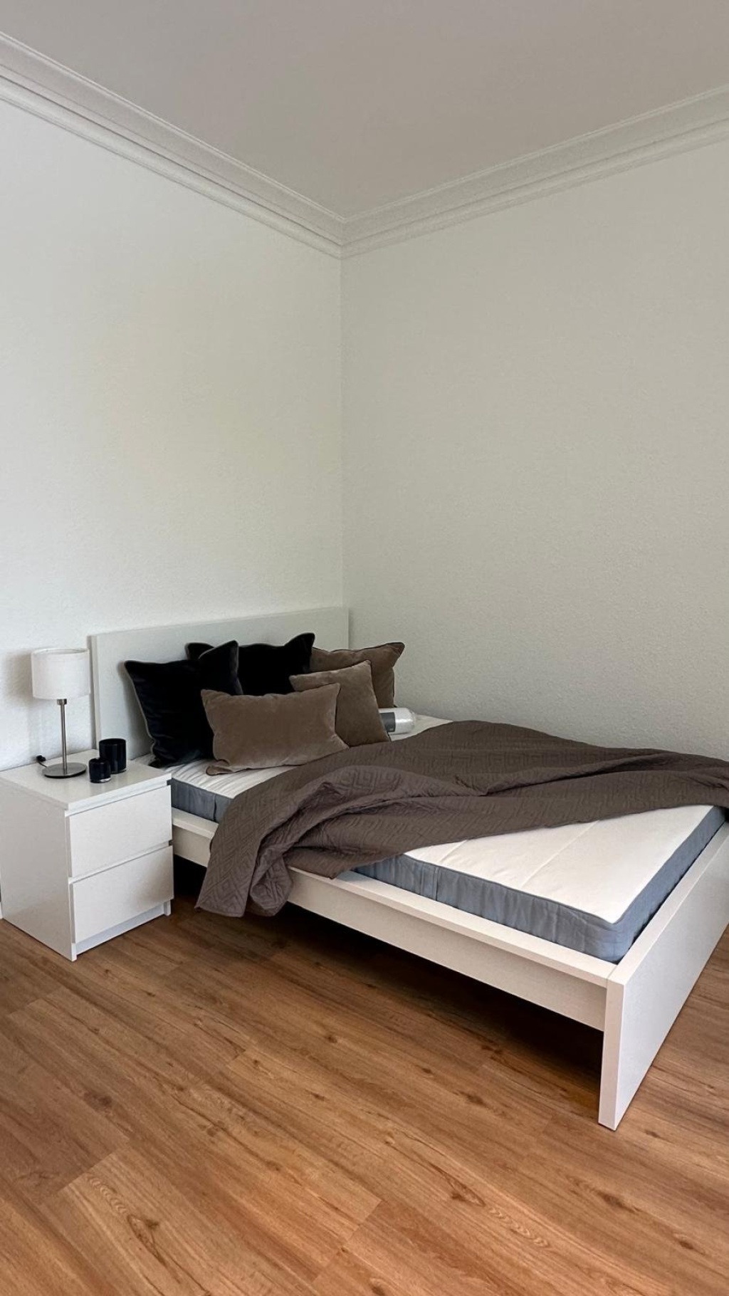 Nur noch 1 WG-Zimmer frei | Erstbezug nach Kernsanierung | 3er-WG in Düsseldorf-Pempelfort | 785 € warm