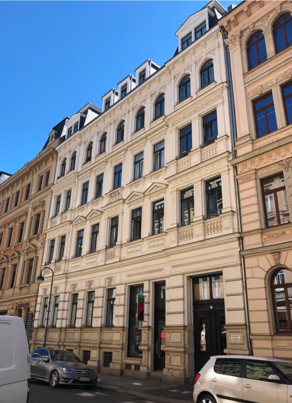 Vollmöblierte 95 m2 Wohnung im Leipziger Zentrum – 2 SZ, 2 Bäder, 2 Balkone – 4109 Leipzig Zentrum-West – Vorschaubild 2