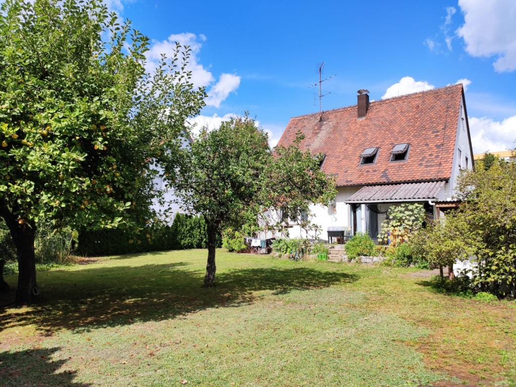 Zwischenmiete in unmöblierter 3-Zimmerwohnung (EG eines Einfamilienhauses)