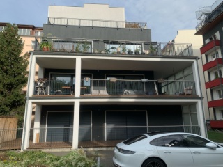 Luxuswohnung im Reuterkiez REMISEART mit großem Balkon/ Terrasse — photo 1
