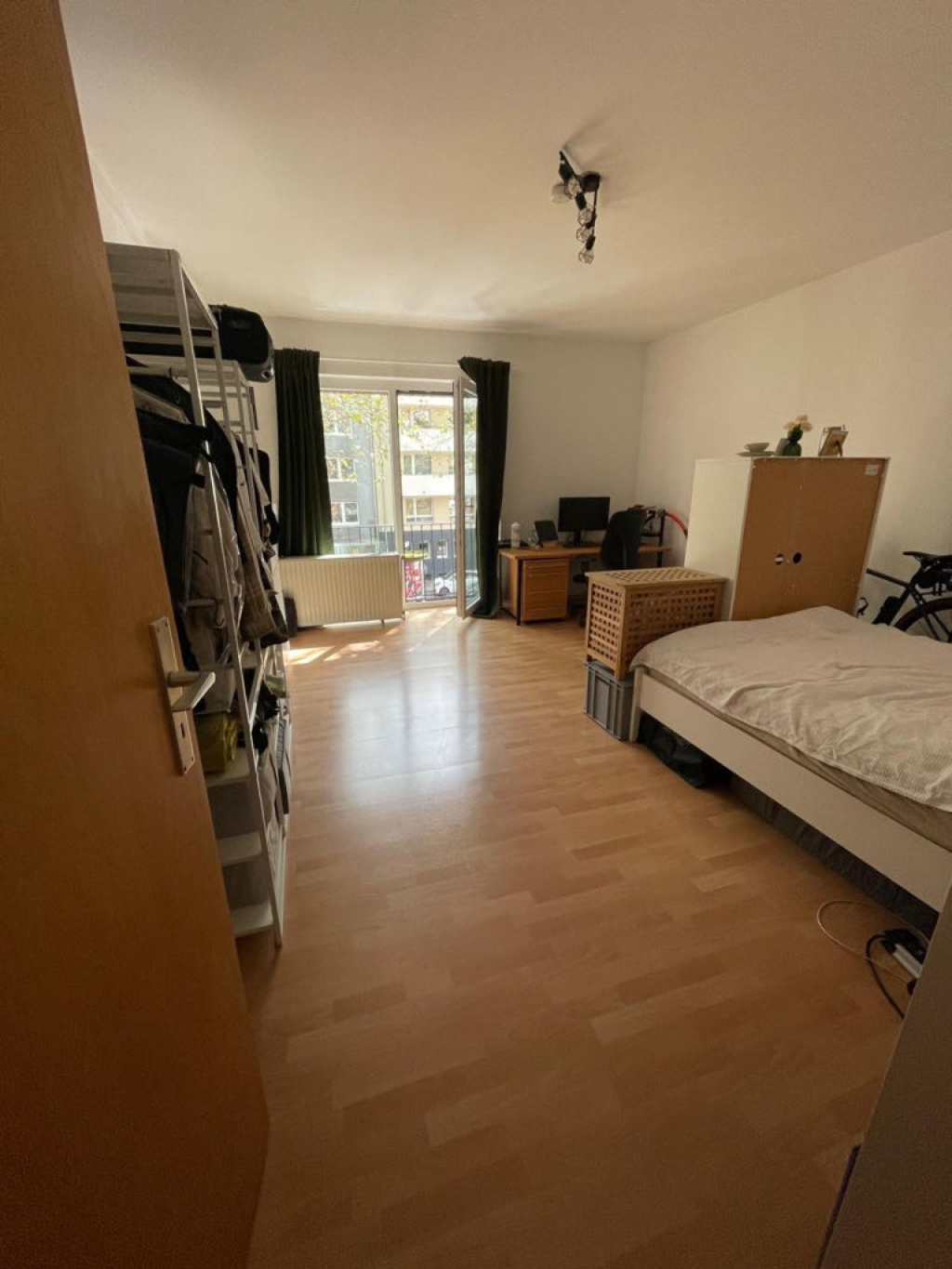 Habitación en WG Neustadt-Süd Beethovenstr. - Das freie WG-Zimmer