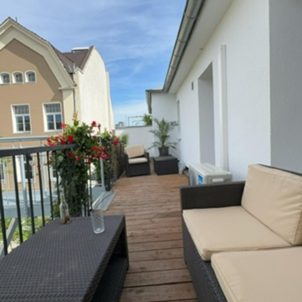 Wunderschöne Wohnung mit riesiger Dachterasse – 40215 Düsseldorf Friedrichstadt – Vorschaubild 16