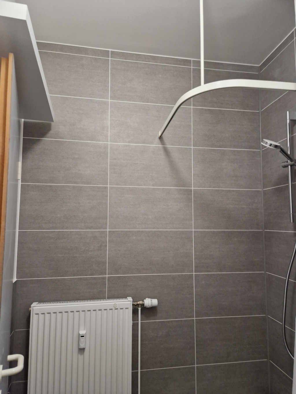 Neu renovierte, voll möblierte 1-Zi-Wohnung mit Tiefgarage – 60326 Frankfurt am Main Gallus – Vorschaubild 13