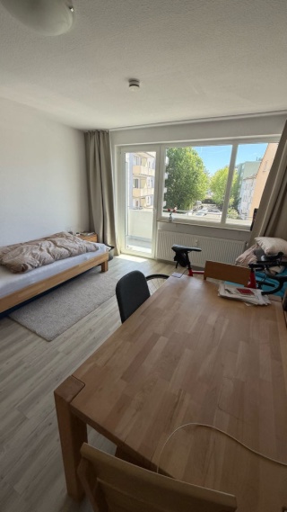 Anzeigenbild: 1-Zimmer-Wohnung mit Balkon in Frankfurt-Niederrad zu vermieten