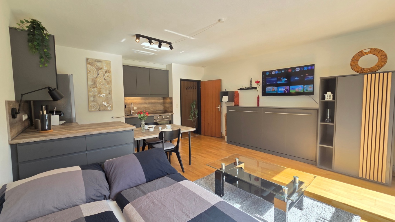 Voll möblierte 1 Zimmer Wohnung ab 01.10.2026
