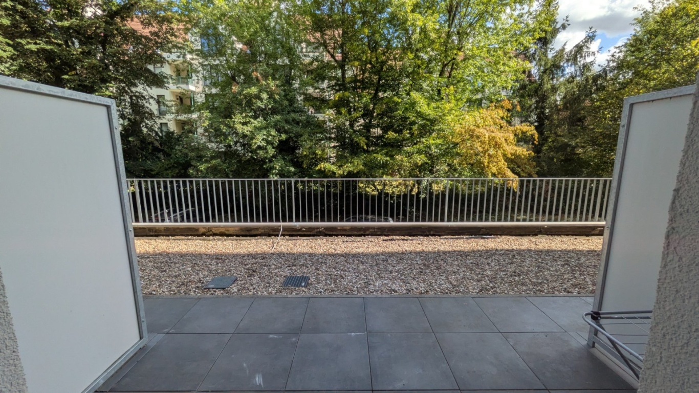 Helles, modern möbliertes Studio im Düsseldorfer Zooviertel – Kurzzeitvermietung – 40239 Düsseldorf Düsseltal – Vorschaubild 6