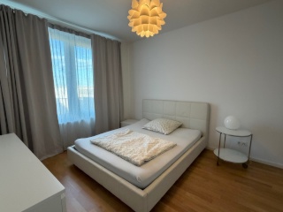 Sublease Bright Sunny Mitte Apartment Alexanderplatz Furnished Anmeldung October 1st — photo 1