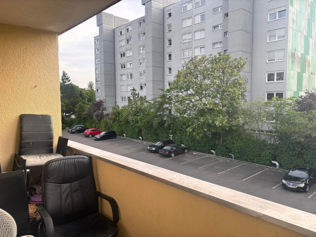 Place for Female in shared room – 91058 Erlangen Neuses – Vorschaubild 3