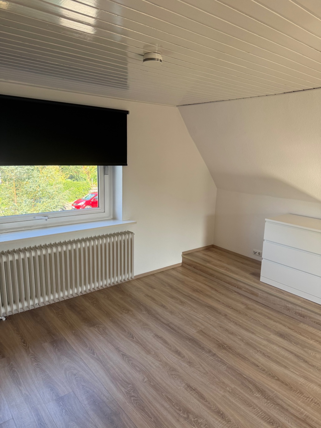 **Möbliertes WG-Zimmer ab 572 € warm – neu zu gründende Studenten-WG Hamburg-Niendorf** – 22459 Hamburg Niendorf – Vorschaubild 3