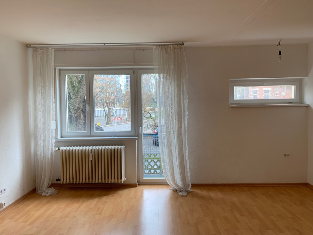 1-Zimmer-Wohnung Tiergarten Claudiusstraße 10 - Wohnbereich leer