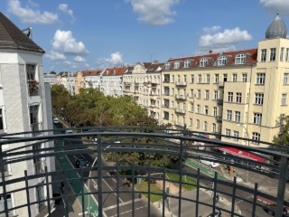 2-Zimmer-Wohnung in Prenzlauer Berg zur Zwischenmiete (19.11.26-04.02.27) — photo 1