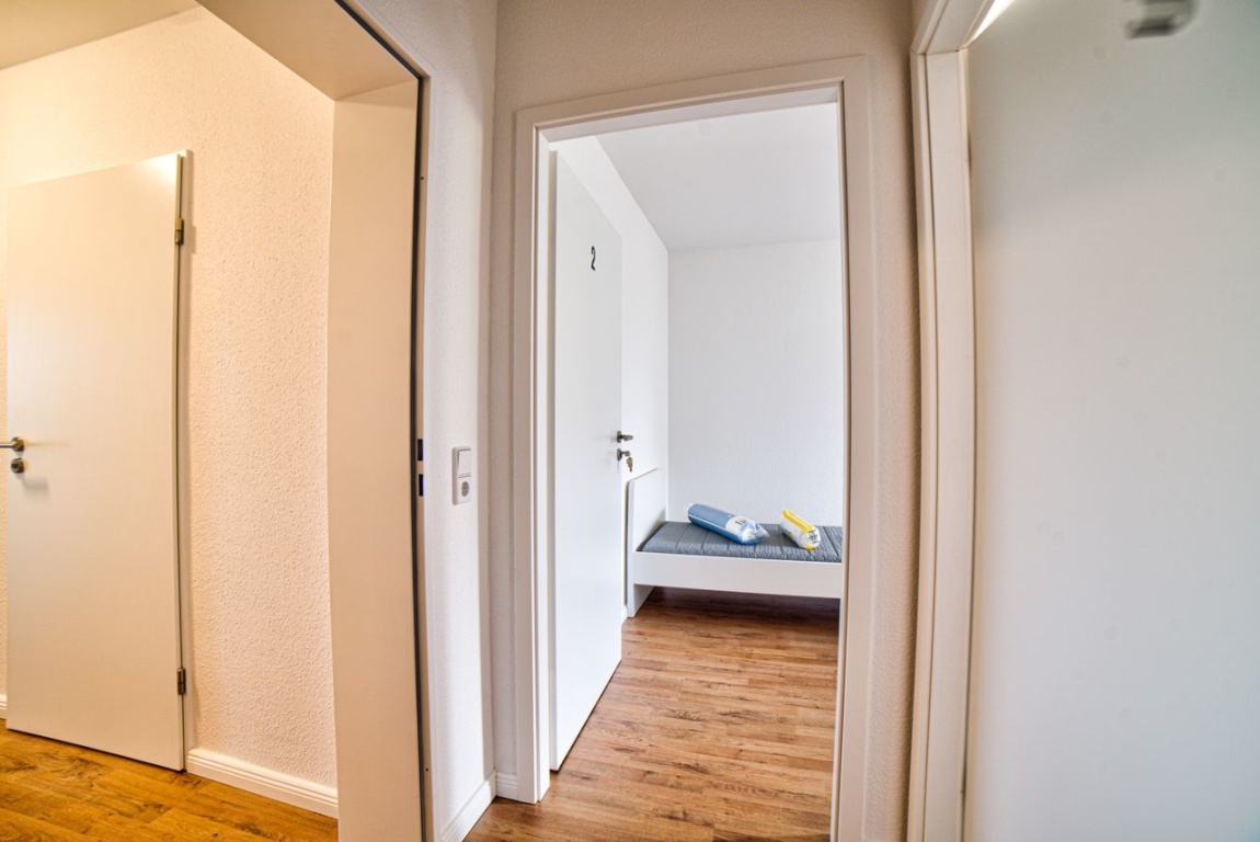 Wunderschönes Studio im Grünen – 40589 Düsseldorf Benrath – Vorschaubild 3