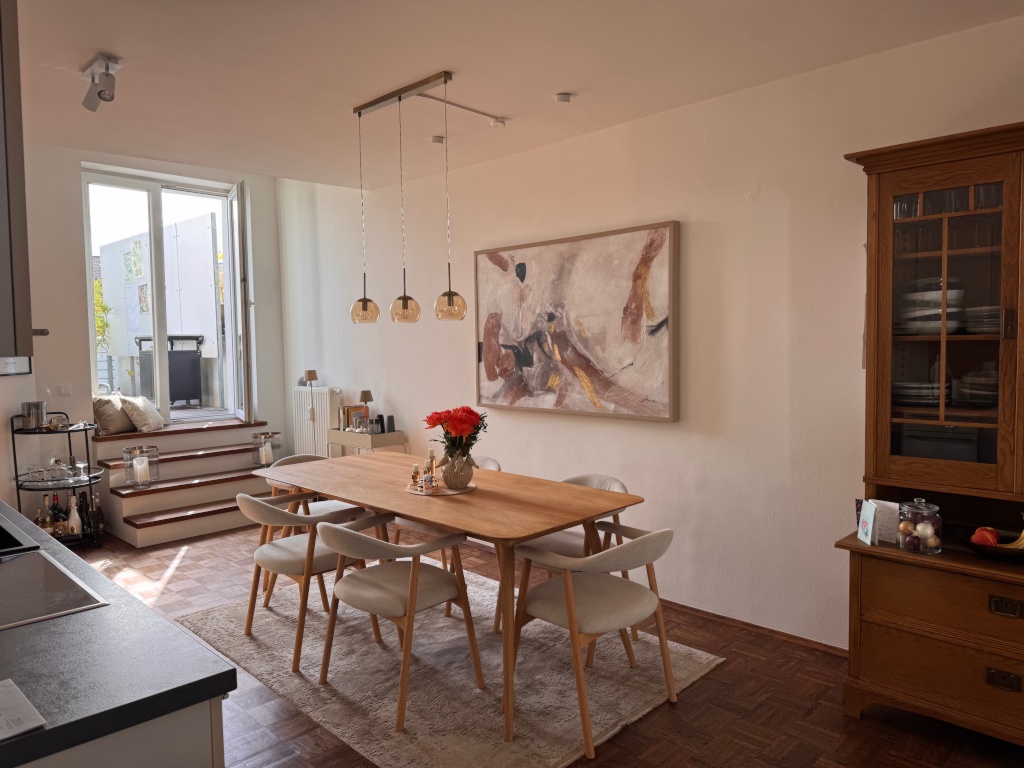 Charmante 96m2 Wohnung auf Zeit – zur Untermiete in Düsseldorf