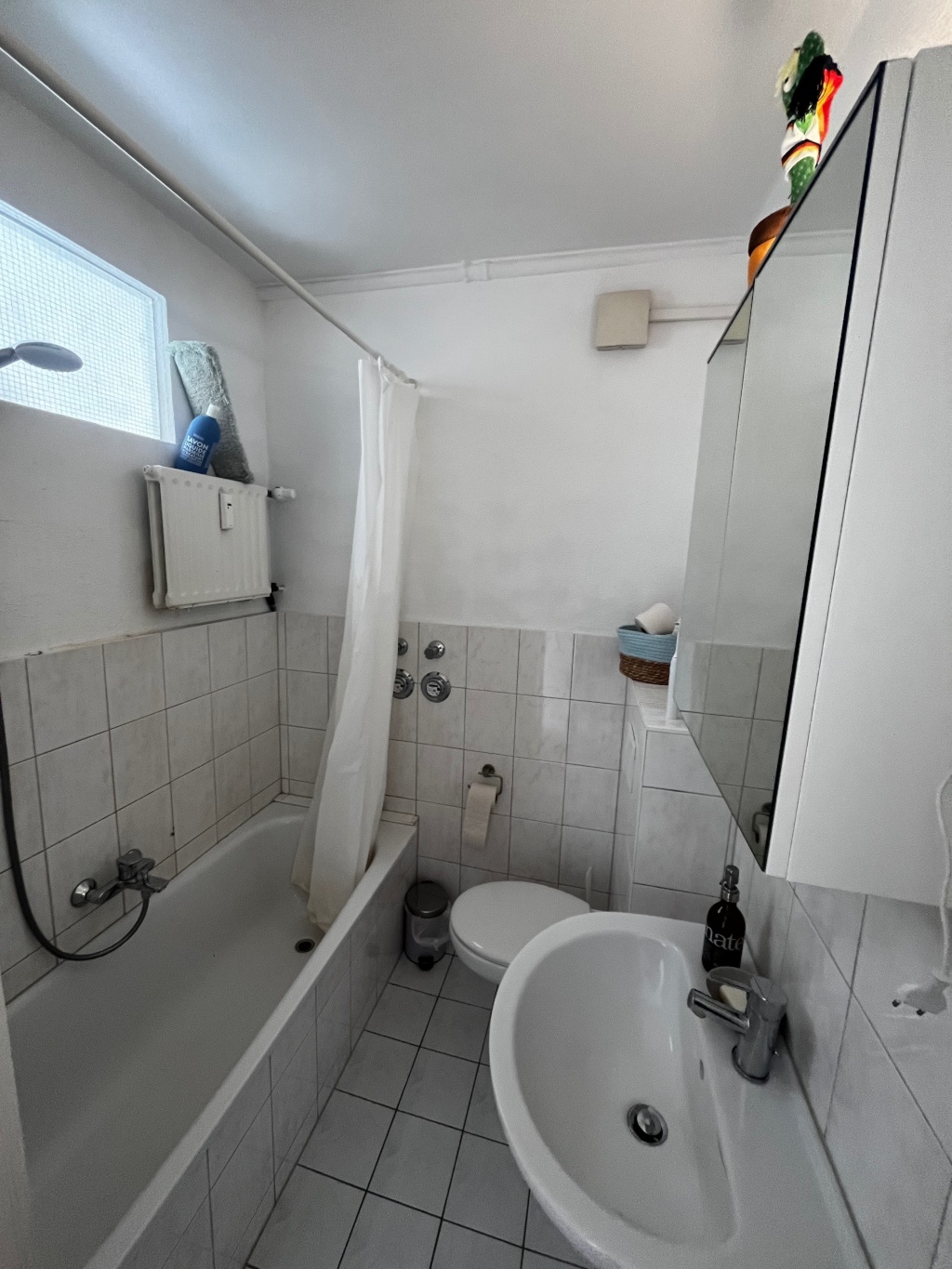 Teilmöblierte 2-Zimmer Wohnung – 20099 Hamburg St. Georg – Vorschaubild 7