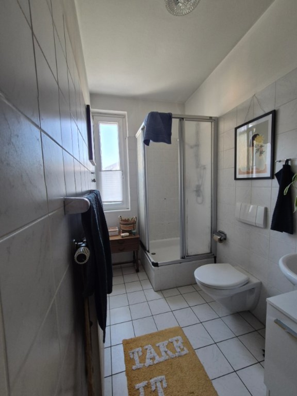 Möblierte 2-Zimmerwohnung in Mitte für 1 Jahr – 33602 Bielefeld Innenstadt – Vorschaubild 3
