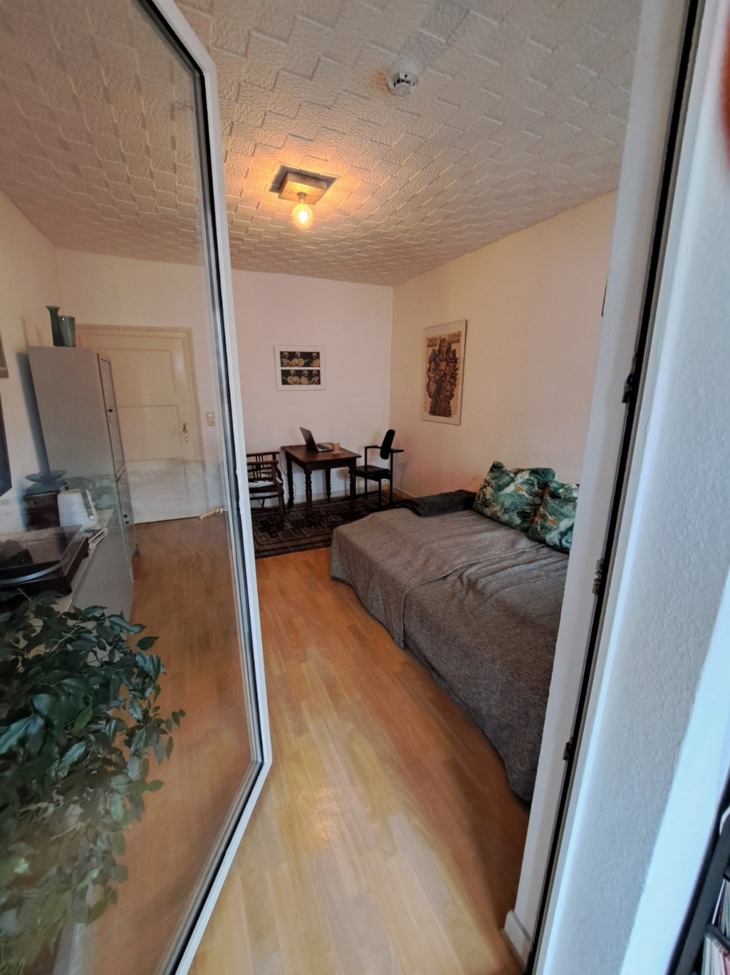 2 Zimmer Wohnung, Küche, Bad. Vom 21.10.26 bis 31.02.27 – 54290 Trier Trier – Vorschaubild 8