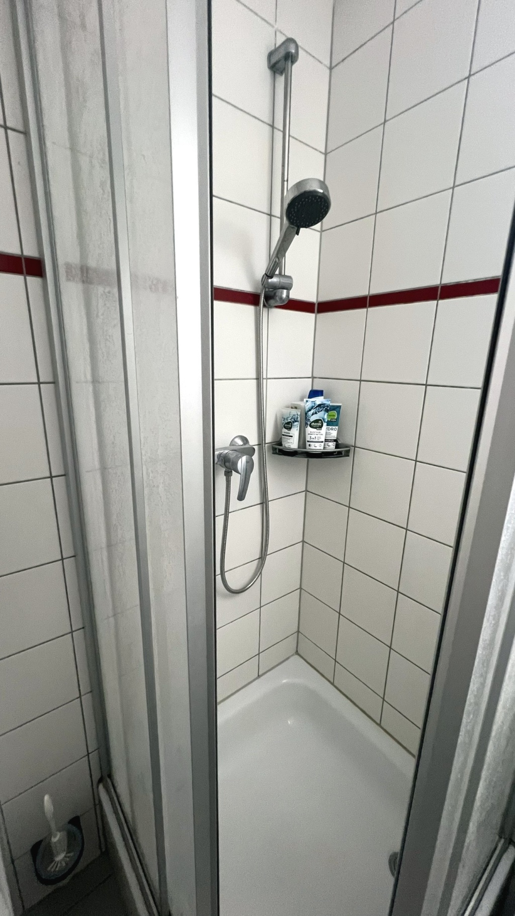 ANFRAGESTOPP – schöne Einzimmerwohnung in Jena – direkt am Wenigenjenaer Ufer – Ortsteil Wenigenjena (Jena-Ost) – ruhige und idyllische Lage – zentrumsnah – modern möbliert – 7749 Jena Jena-Ost – Vorschaubild 8