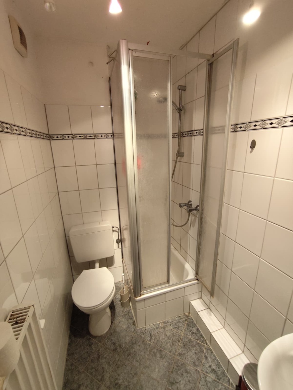 Dachgeschosswohnung hell, ruhig, zentral – 52062 Aachen Mitte – Vorschaubild 13