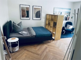 Anzeigenbild: Zimmer - Room in Kettenhofweg, Frankfurt am Main for 100 m2 with 4 bedrooms