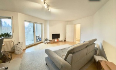 Imagen del anuncio: 4er WG - moderne Wohnung, neue Küche, Schildesche 3KM zur Uni !!!