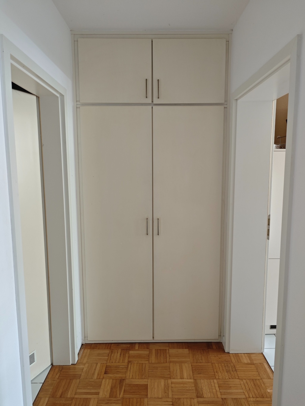 Geräumiges Wohnglück in Bielefeld-Brackwede: 2 Zimmer, 67m2 mit eigenem Tiefgaragenstellplatz – 33647 Bielefeld Brackwede – Vorschaubild 18