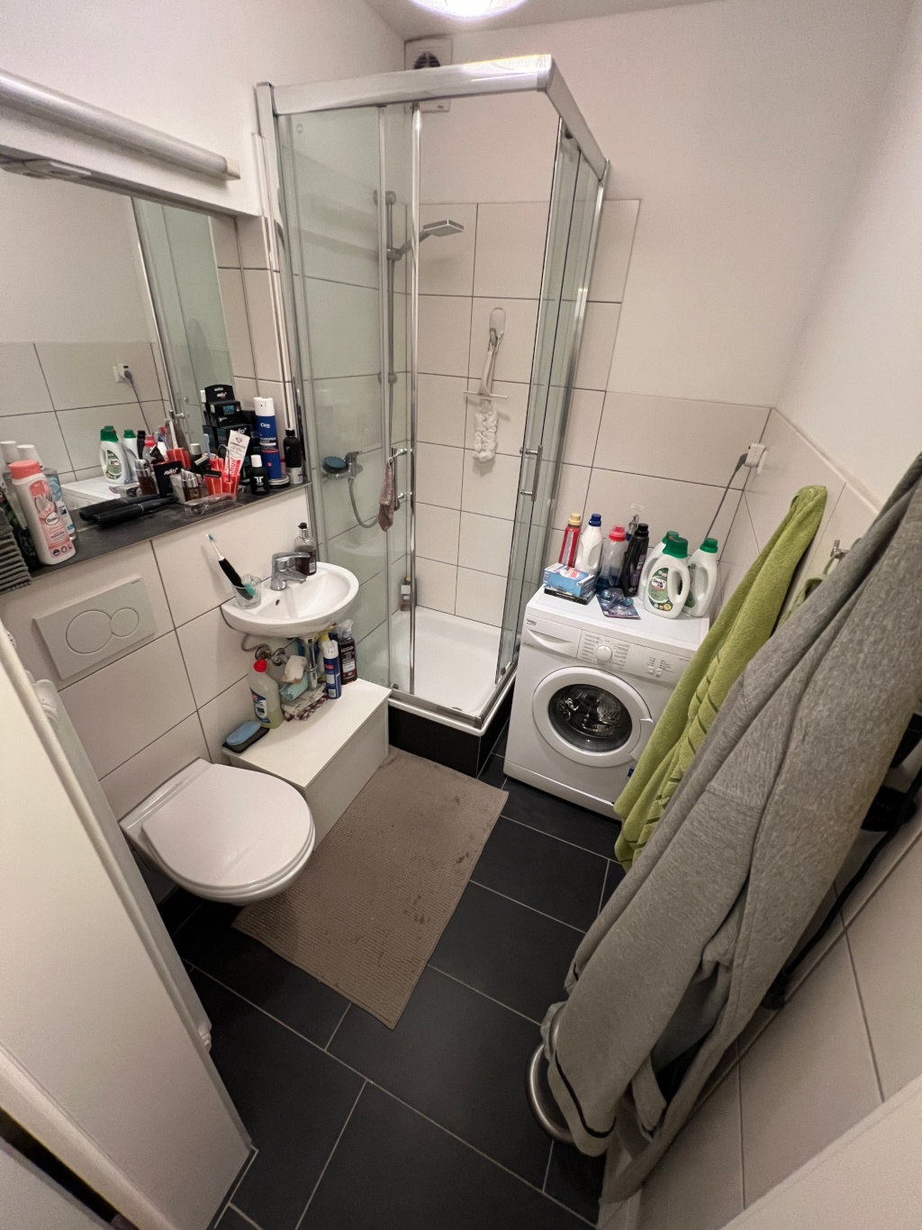 Helle 1,5-Zimmer-Wohnung in zentraler Lage von Düsseldorf – 40210 Düsseldorf Stadtmitte – Vorschaubild 4