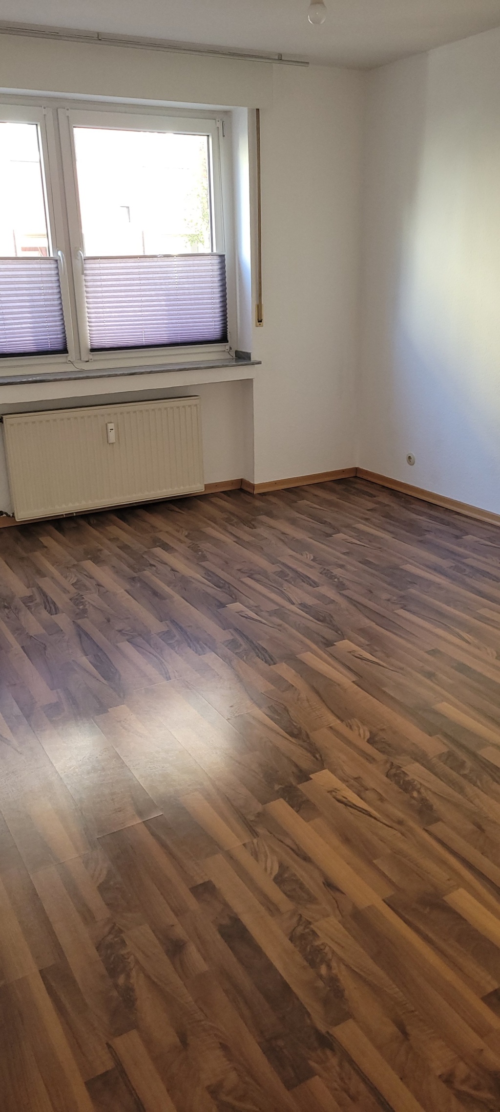Sanierte und renovierte 2-Zimmer - Wohnung mit Loggia im Erdgeschoss – 40477 Düsseldorf Pempelfort – Vorschaubild 8