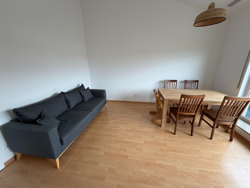 3 Raumwohnung mit Terrasse und Stellplatz - Möbliert und - bis Juni 2027 – 1277 Dresden Blasewitz – Vorschaubild 8